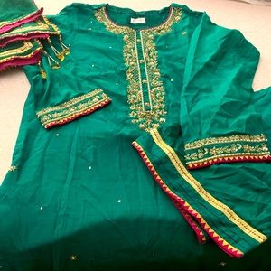 Shalwar Suit